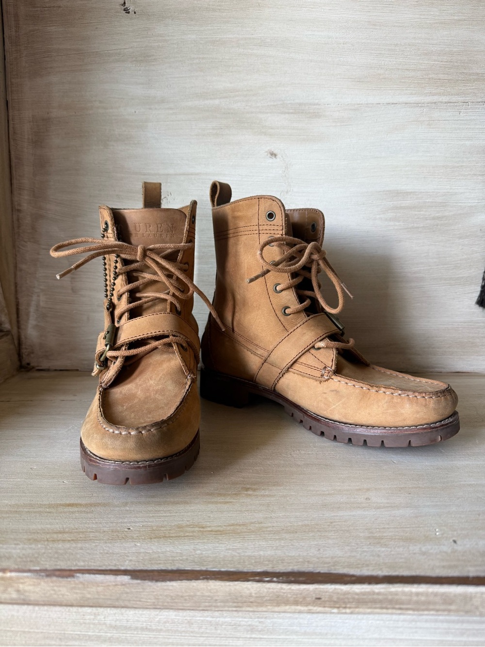 Women’s Lauren Ralph Lauren Zera Ranger Boots Tan Size 6.5